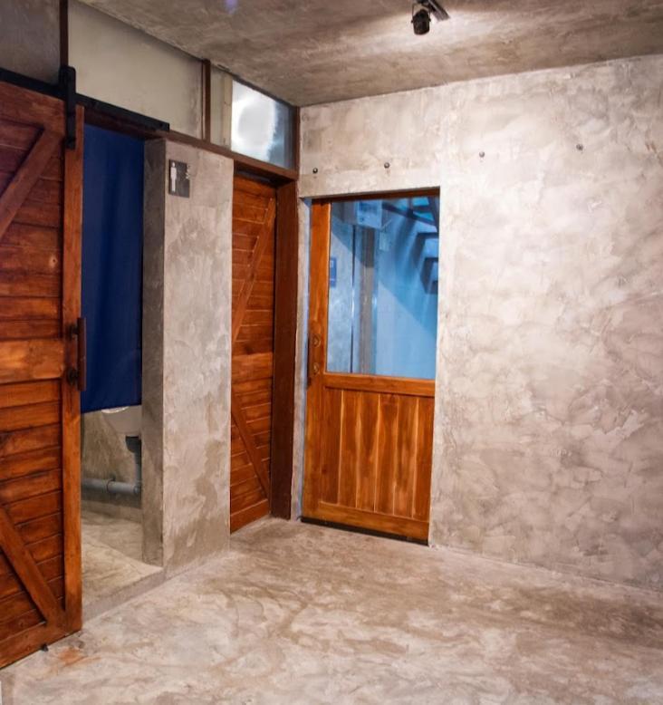 Area81 Hideout Hostel Bangkok Zewnętrze zdjęcie